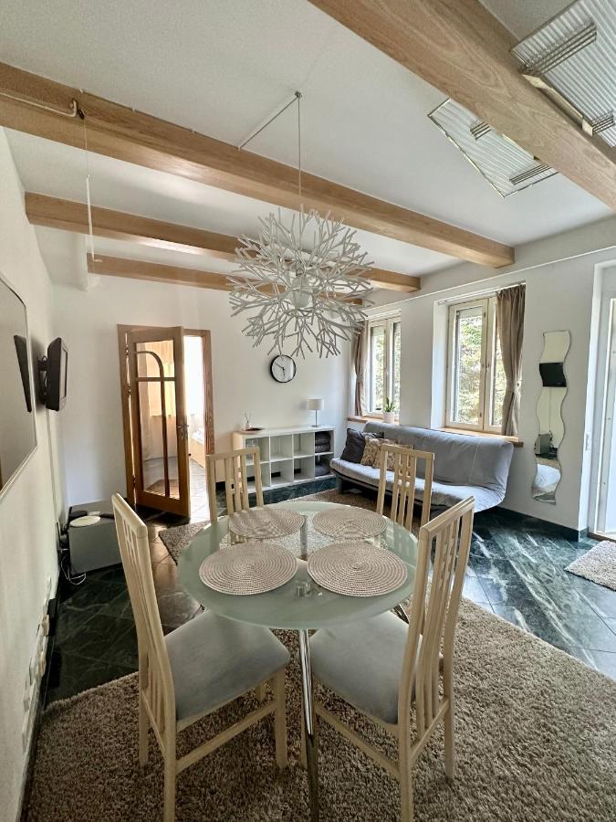Zidinio Liepsnele Holiday home